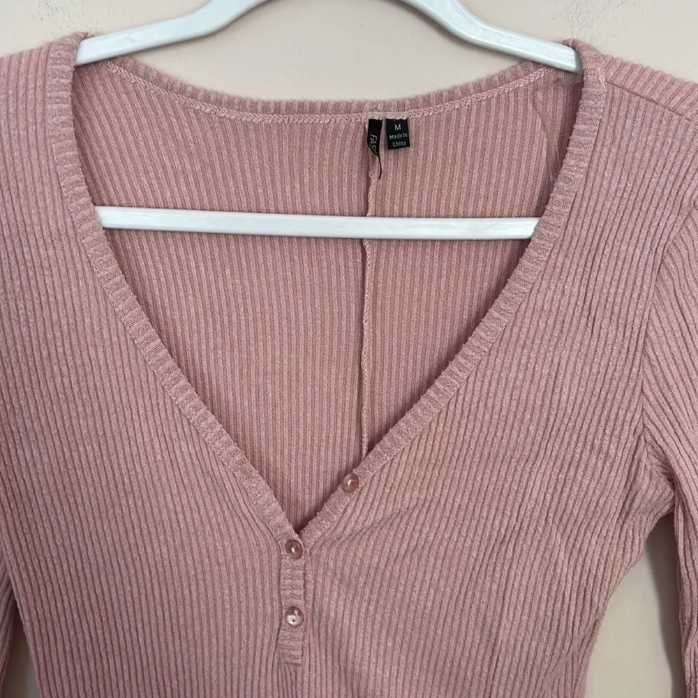 FASHION Nova l Long Sleeve Romper - Picture 3 of 5